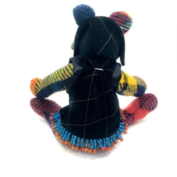 “Oliver” - Wool tartan heirloom teddy bear - Picture 3 of 5